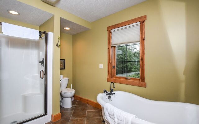 Bears Lair 4 Bedroom House