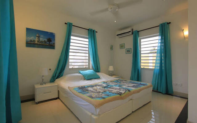 Courtyard Village Bonaire