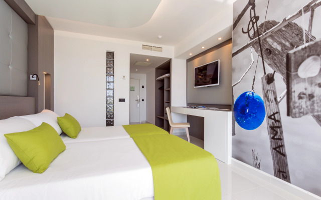 Sirenis Hotel Tres Carabelas & SPA