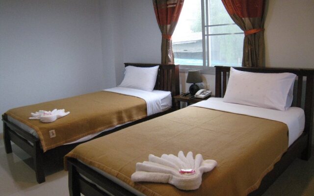 Pakchong Hotel