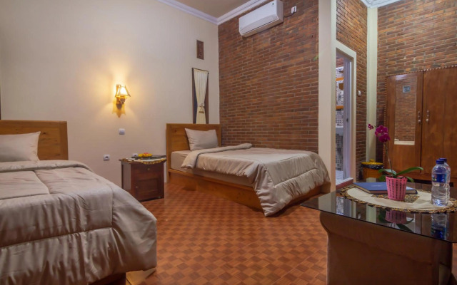 Maher House Borobudur