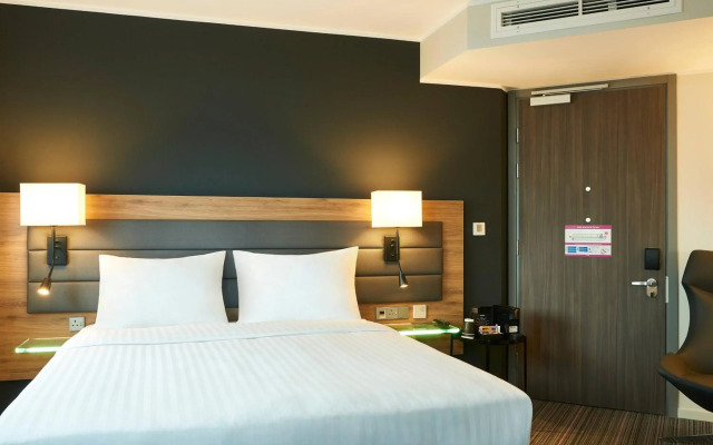 Moxy Southampton