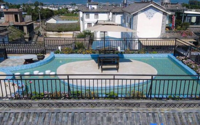 Chenxi | Mountain View · Sky Garden View Homestay (Dali Ancient City Branch) – Pool – Dali