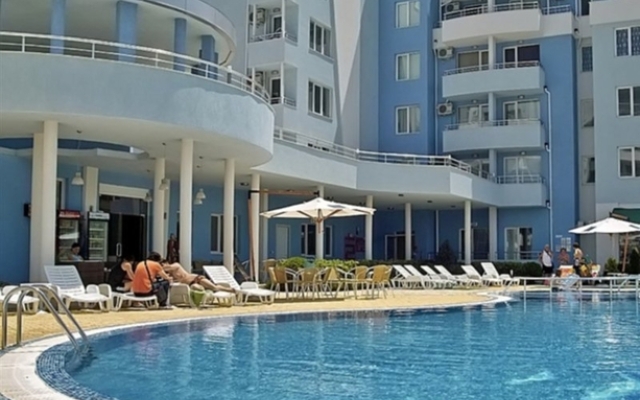 Laguna Holiday