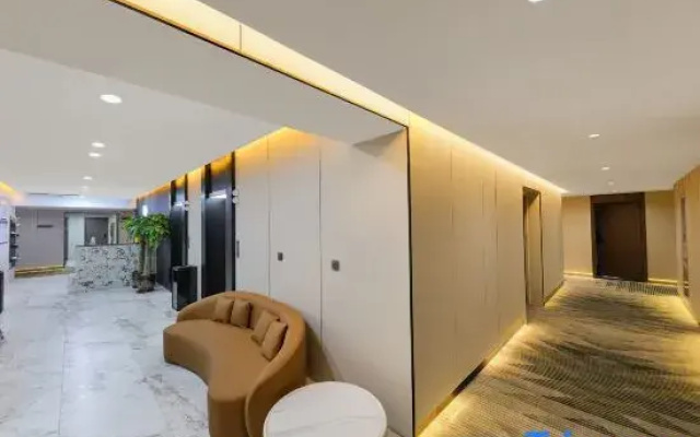 Huancheng · Cloud E-sports Movie Homestay (Yuhua Wanda Plaza)
