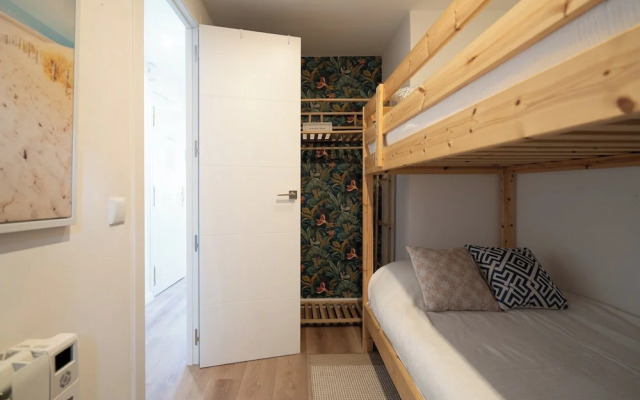 Castelldefels - Apartment - Sleeps 4 - Beach Side
