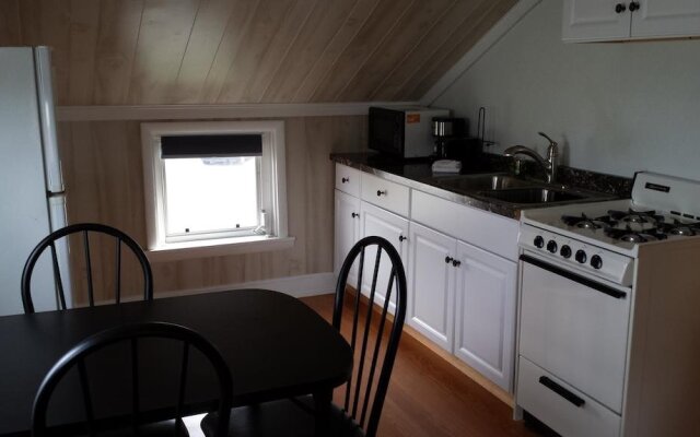 Ocean Glass Inn