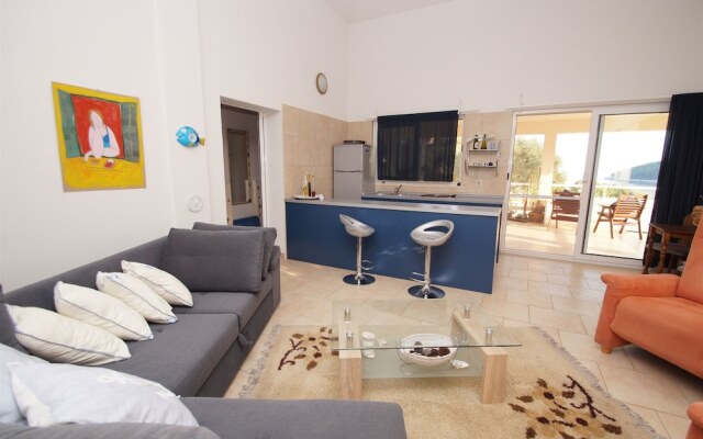 Apartment Meditation