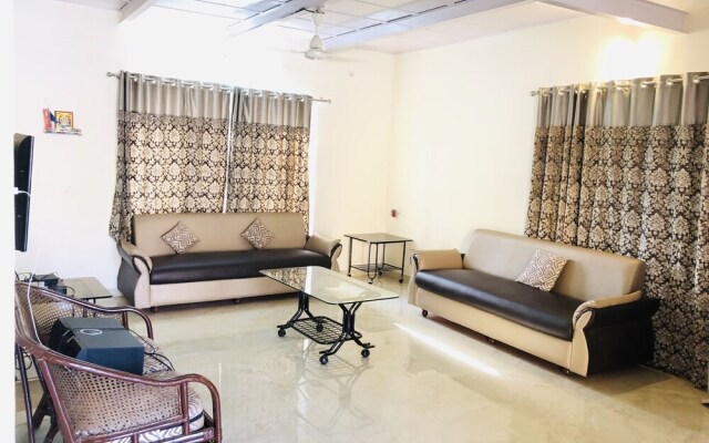 Spicy Mango Malhotra's Pristine Villa