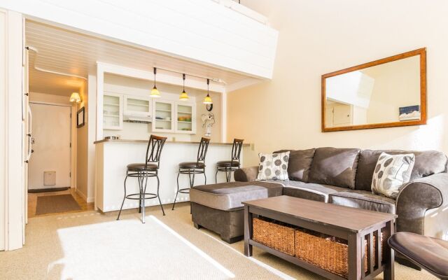 Vail Loft Near Year-Round Attractions by RedAwning