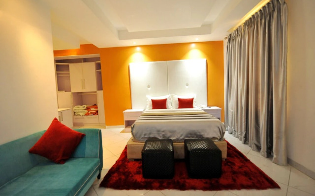 Silver Towers Hotel