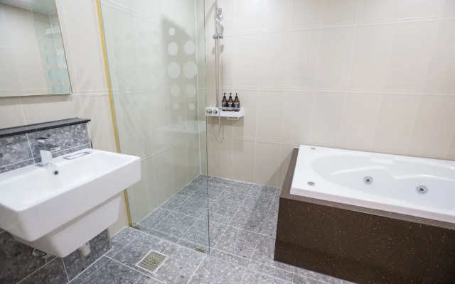 Hotel RAUM