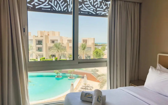 Xuru Stays I Modish & Magnific 2bdr @ Mangroovy Pool & Beach Access