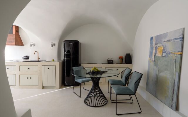 Potamos Luxury House