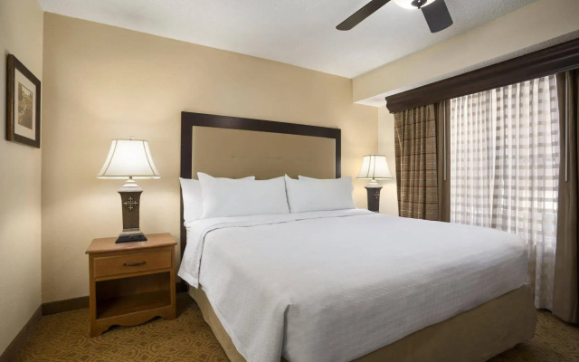Homewood Suites Dallas/Park Central