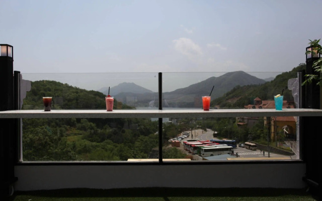 Cello Hotel