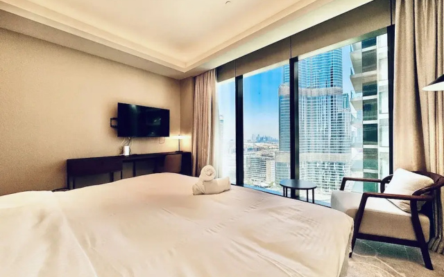 Venduras Skyline 3BR at Address Opera