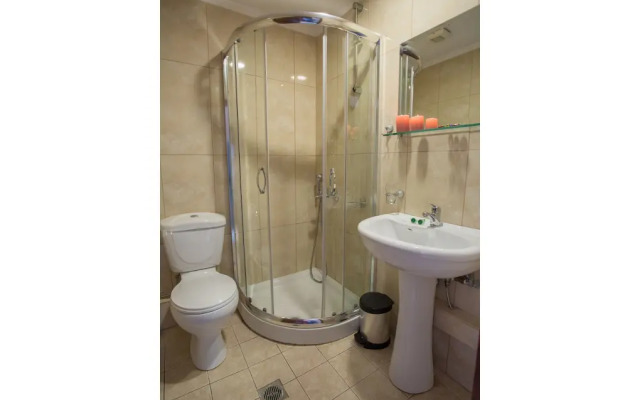 Theofilos City Hotel