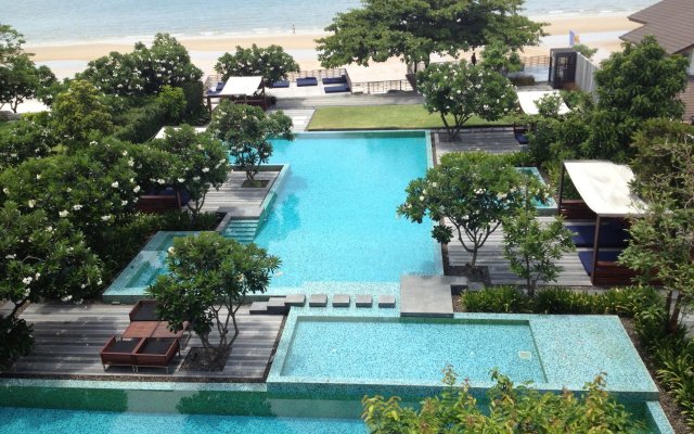 Baan Sanpleum Beachfront Condominium