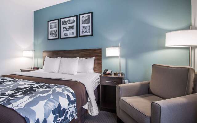 Sleep Inn & Suites Meridian - Bonita Lakes