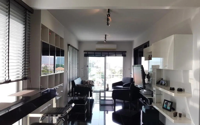 Flame Tree Residence 2-Bedroom Apartment