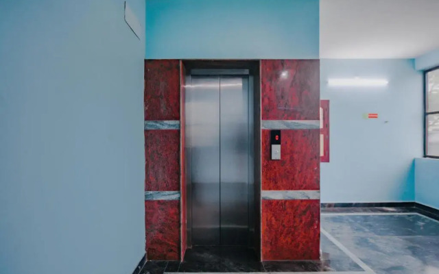 Sree Rajeswari Residency by OYO Rooms