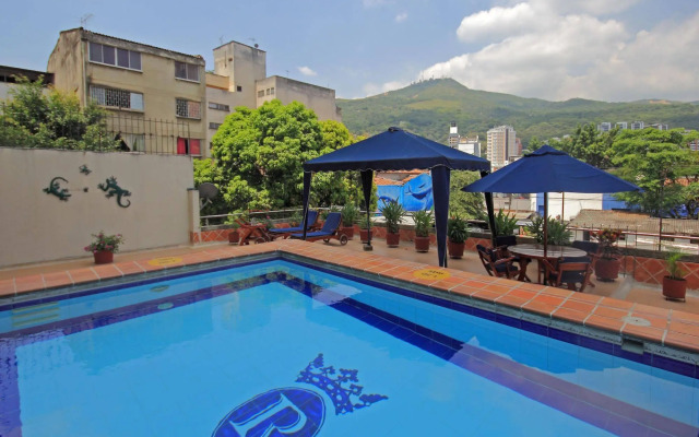 Hotel Plaza Versalles