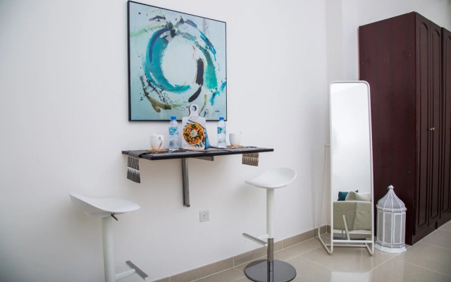 Al Hamra Village Holiday Apartments