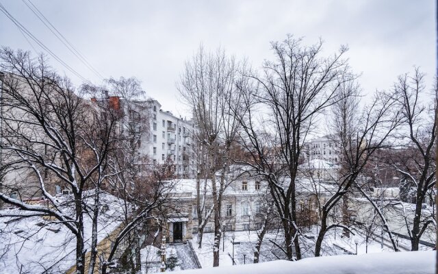 Prime Host apartments on Smolenskaya