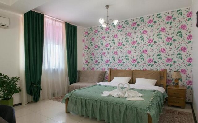 Lotos Apartments