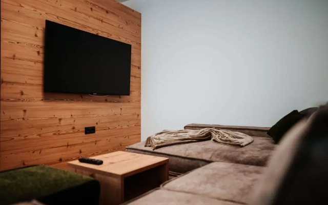 Nice Apartment With 2 Bathrooms, on the ski Slope