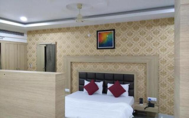 Hotel Royal Palace - Sagar