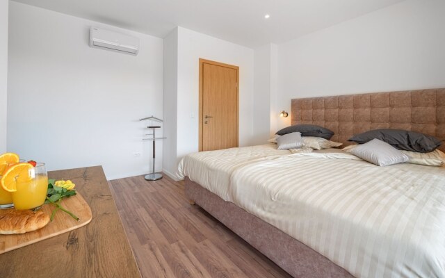 Comfy Villa in Vodice With Swimming Pool