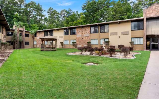 Best Western Riverside Inn