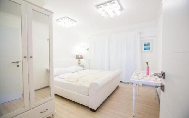 Carman Guest House