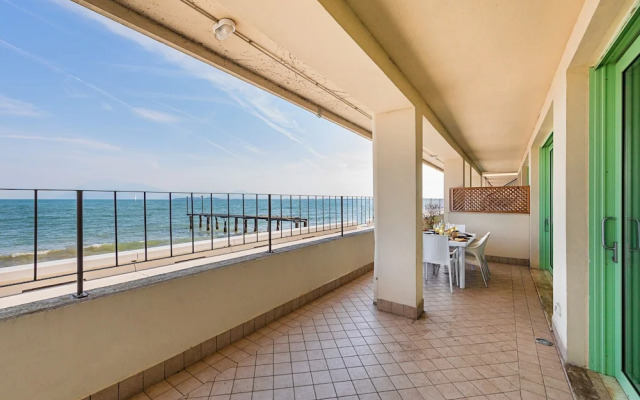 Residenza Miralago - 24 Clodia - Locazione BK