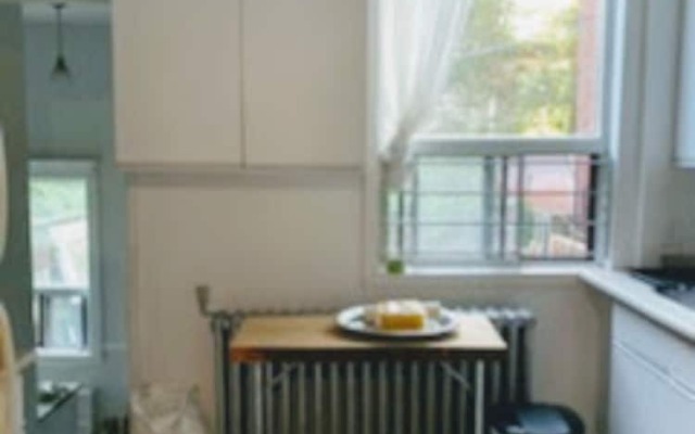 Authentic 1 Bedroom Toronto Home