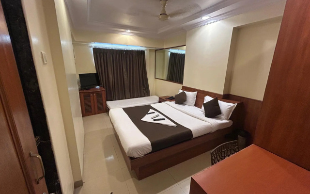 OYO Rooms Exhibition Center Goregaon (BCEC) – Guest Rooms – Mumbai