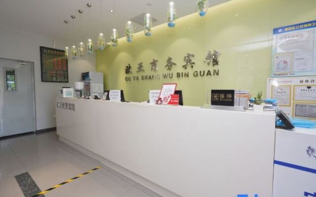 Ouya Business Hotel