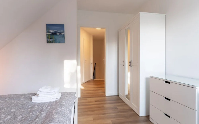 Doppelhaushalfte in Tating