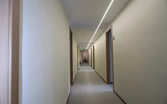 Pinghu Weibinwan Hotel