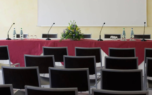 Castellaro Golf Resort