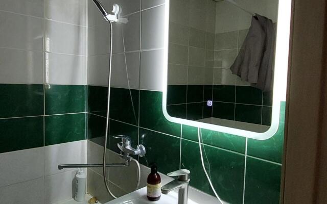 Апартаменты на улице Коминтерна 13