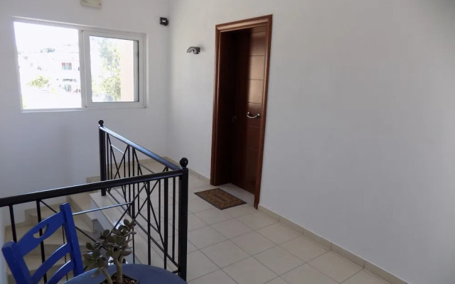 Central Cute 2Bd Balcony apt in Skiathos