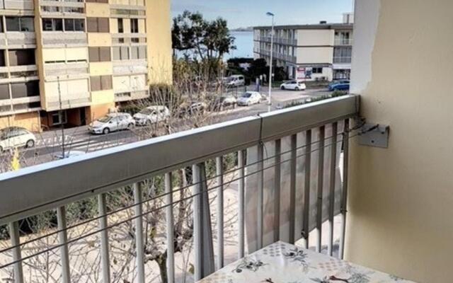 Appartement Balaruc-les-Bains, 1 pièce, 2 personnes - FR-1-503-95