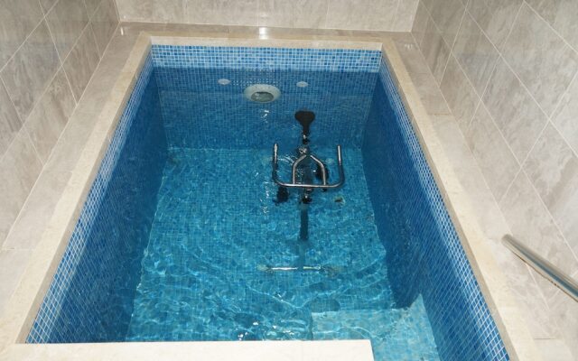 Shihov Hotel