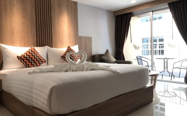 May Hotel