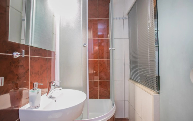 Garden Apartment Hotel