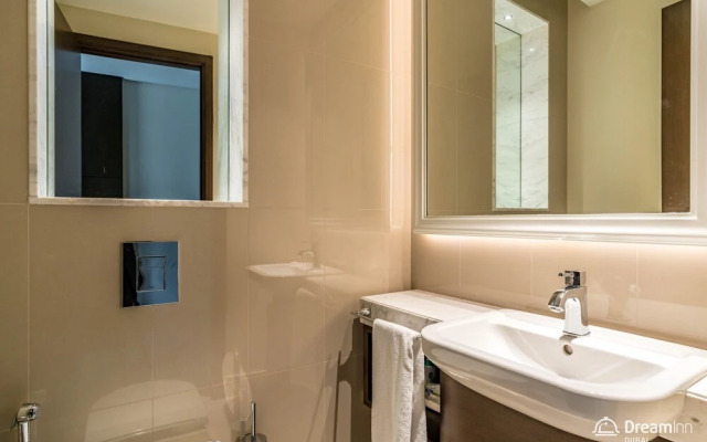 Dream Inn - Address Fountain View