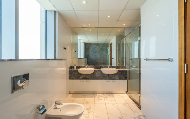 Noora Tower 4504 Business bay